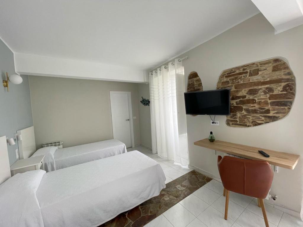 Hotel Amadora - Admite Mascotas Barreiros Exteriör bild